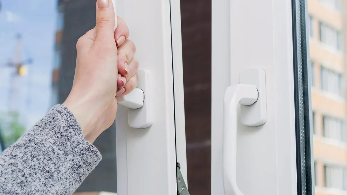 Risk för mögel på vintern: sov helst inte med öppet fönster